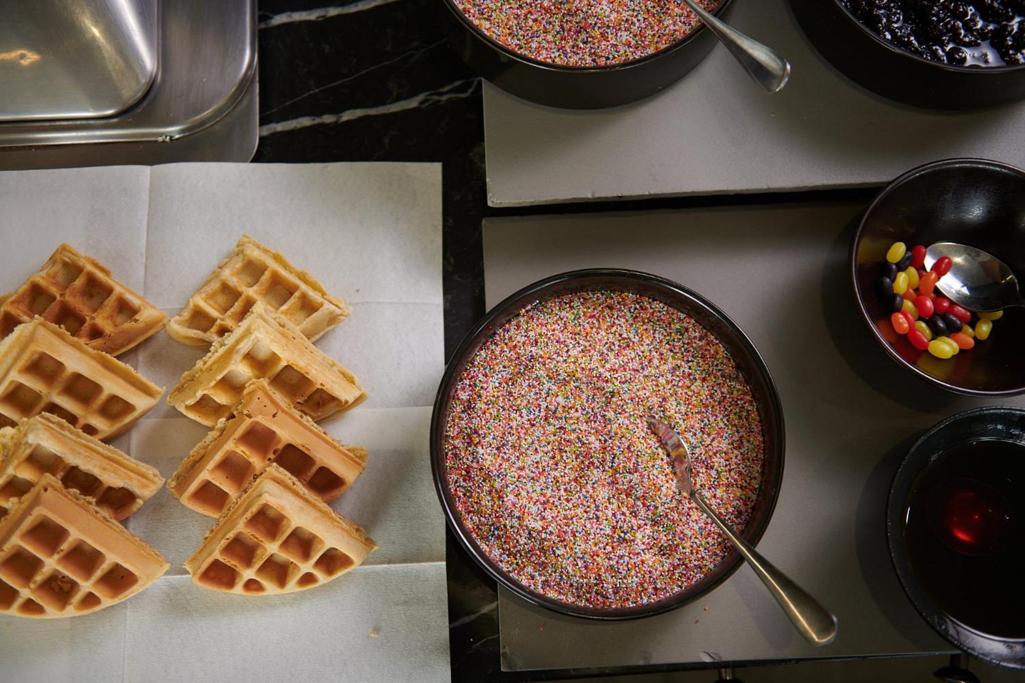 Seven Villa Hotel&Spa Johannesburg Esterno foto Belgian waffles